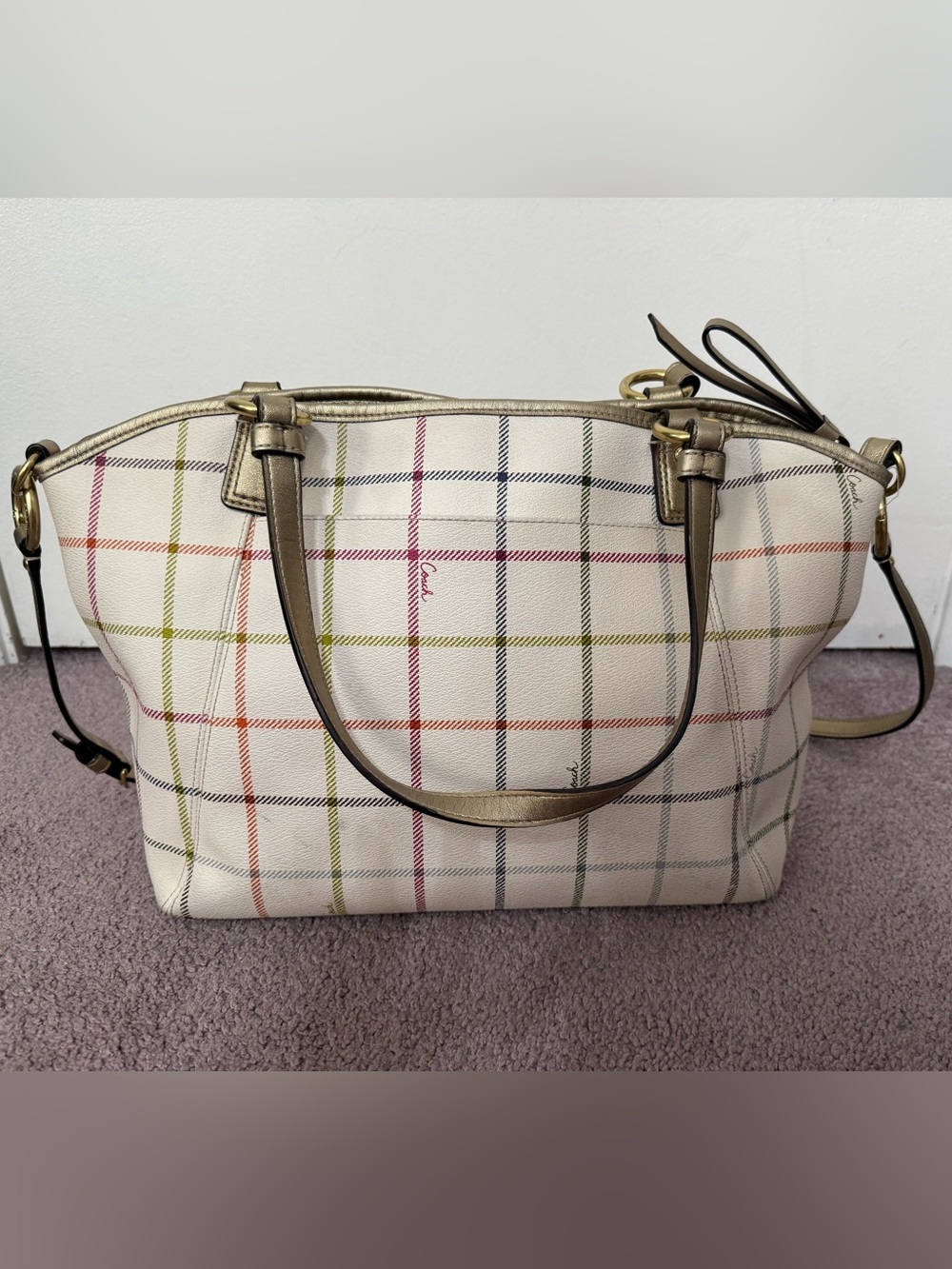 Coach Vintage Peyton Tattersall Tote cream and plaid design with gold detailing - Picture 3 of 16